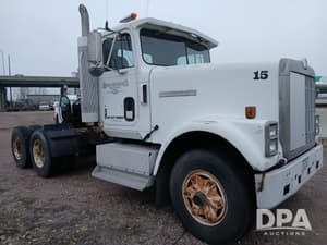 1986 International 9370 Image
