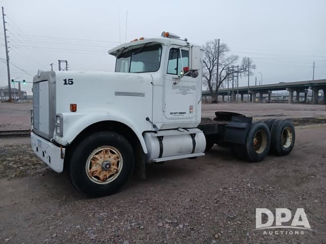 Image of International 9370 equipment image 1