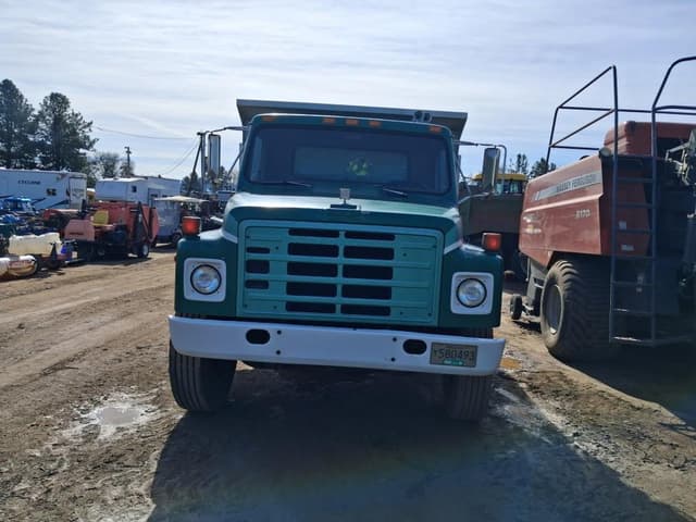 Image of International S1900 equipment image 2