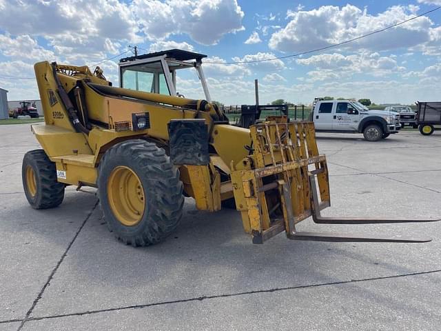 Image of JCB 530 equipment image 1