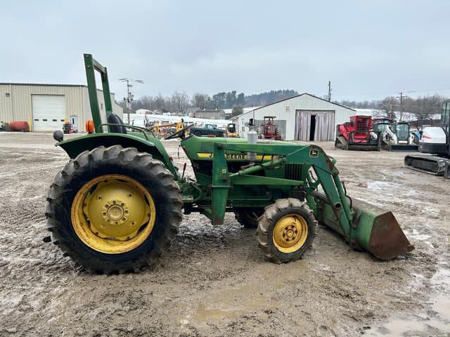Image of John Deere 1050 equipment image 4