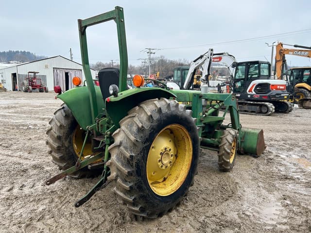 Image of John Deere 1050 equipment image 3
