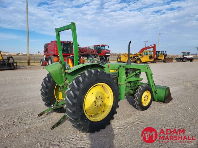 Image of John Deere 1050 equipment image 2