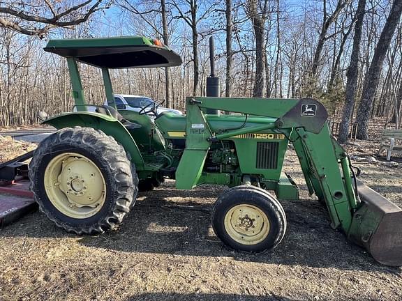 Image of John Deere 1250 equipment image 4