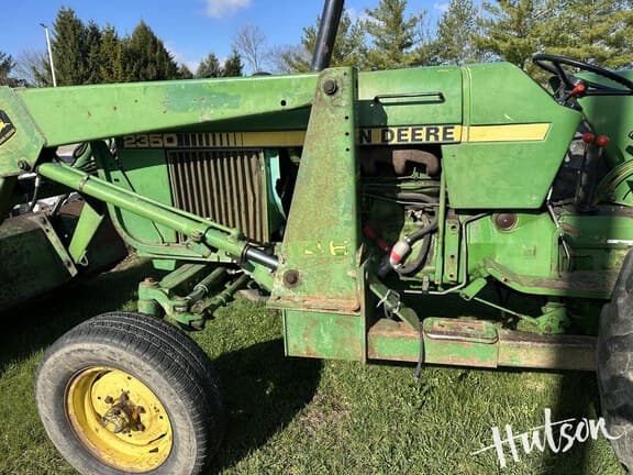 Image of John Deere 2350 equipment image 3