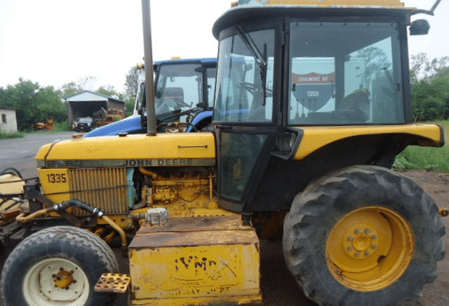 Image of John Deere 2350 equipment image 2