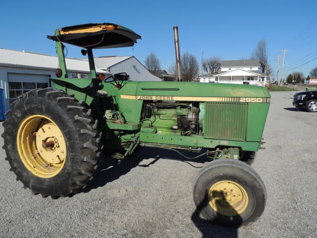 Image of John Deere 2950 equipment image 2