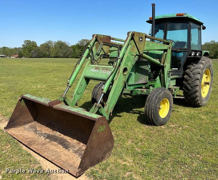 Main image John Deere 2950