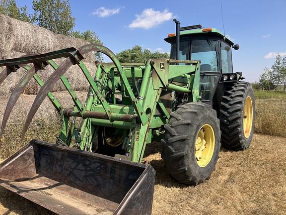 Image of John Deere 3150 equipment image 1