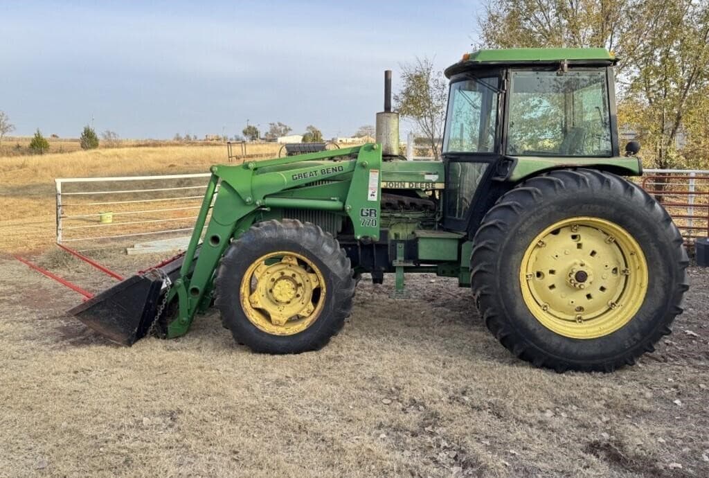 Image of John Deere 3150 Primary image