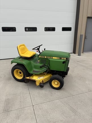 Image of John Deere 318 equipment image 1