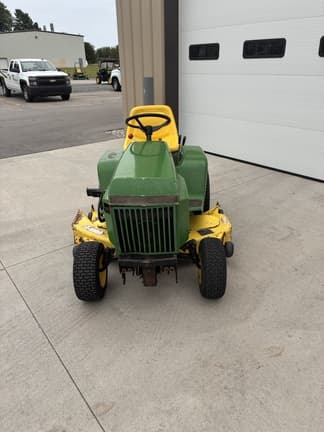 Image of John Deere 318 equipment image 2