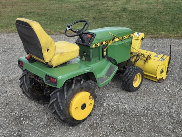 Image of John Deere 330 equipment image 4