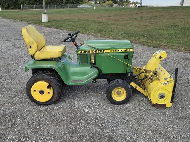 Image of John Deere 330 equipment image 3