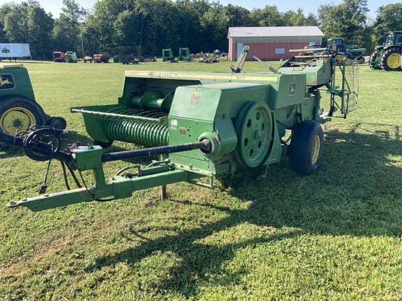 Main image John Deere 337