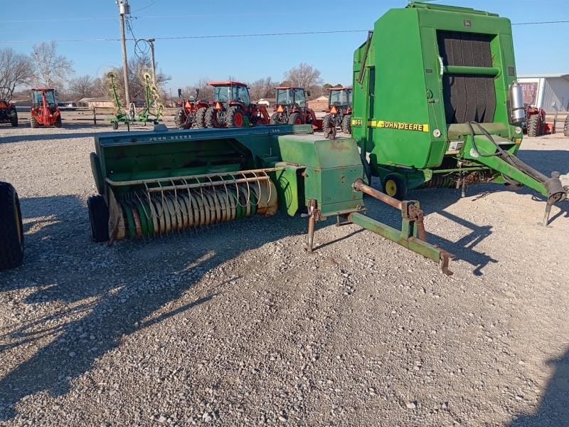 1986 John Deere 346 Equipment Image0
