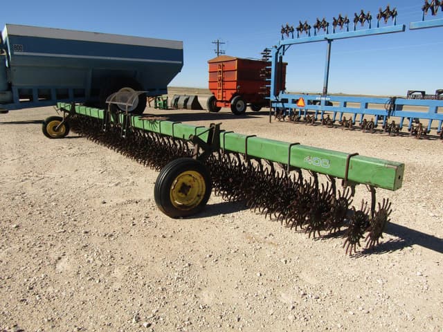 Image of John Deere 400 equipment image 4