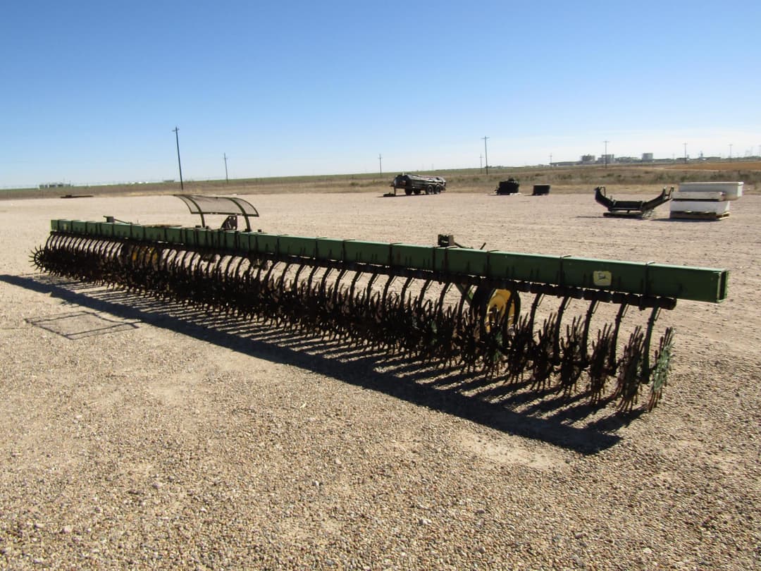 Image of John Deere 400 Primary image