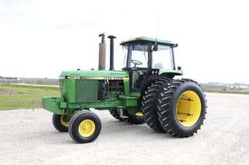 Main image John Deere 4050