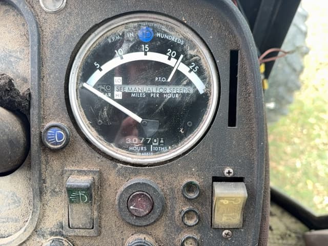 Image of John Deere 4350 equipment image 1