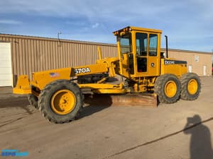 SOLD - 1986 John Deere 570A Lot No. 41363 Construction with 851 Hrs ...