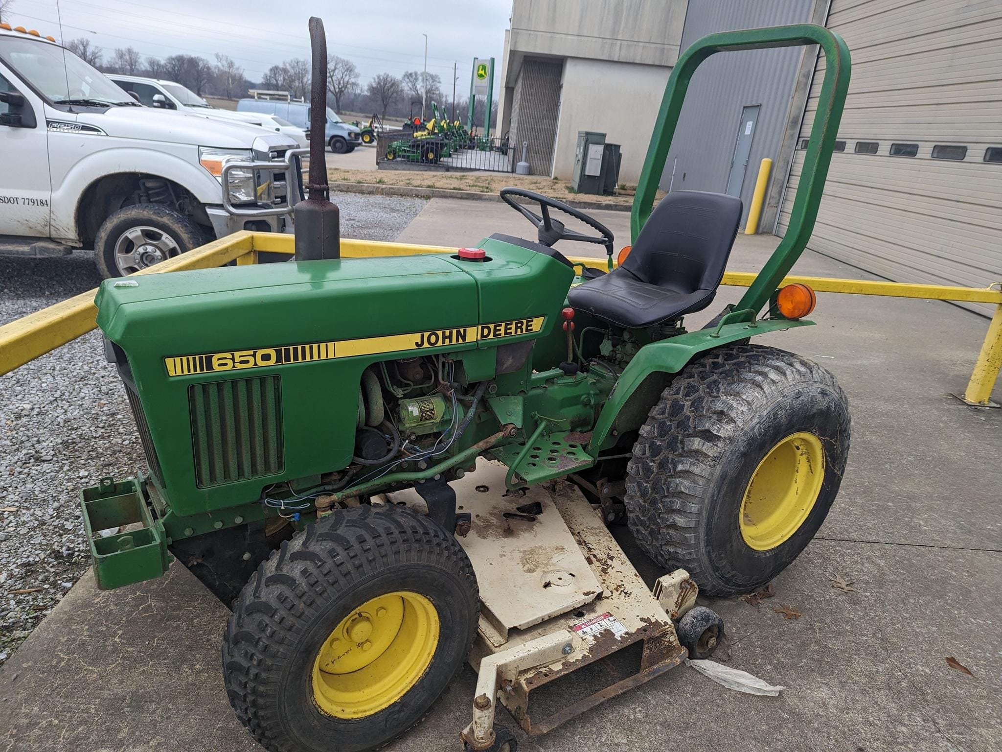 Main image John Deere 650