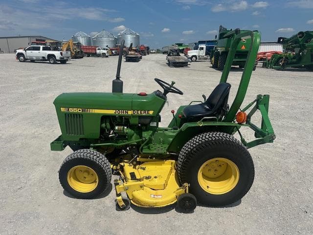 Image of John Deere 650 equipment image 1