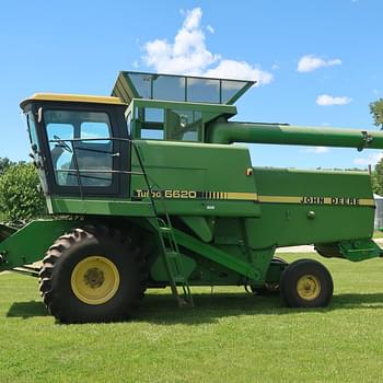 1986 John Deere 6620 Equipment Image0