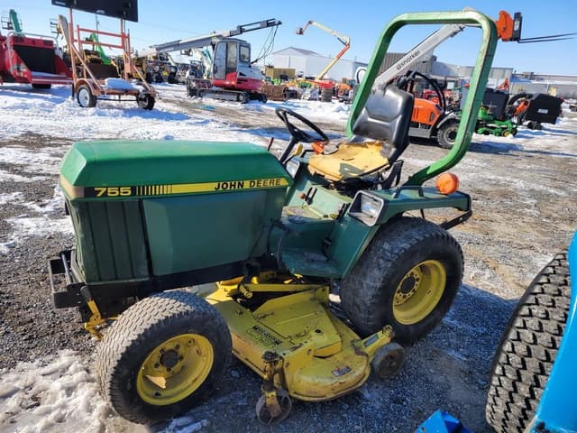 Image of John Deere 755 equipment image 3