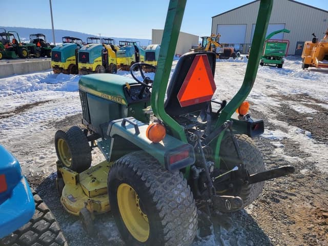 Image of John Deere 755 equipment image 2