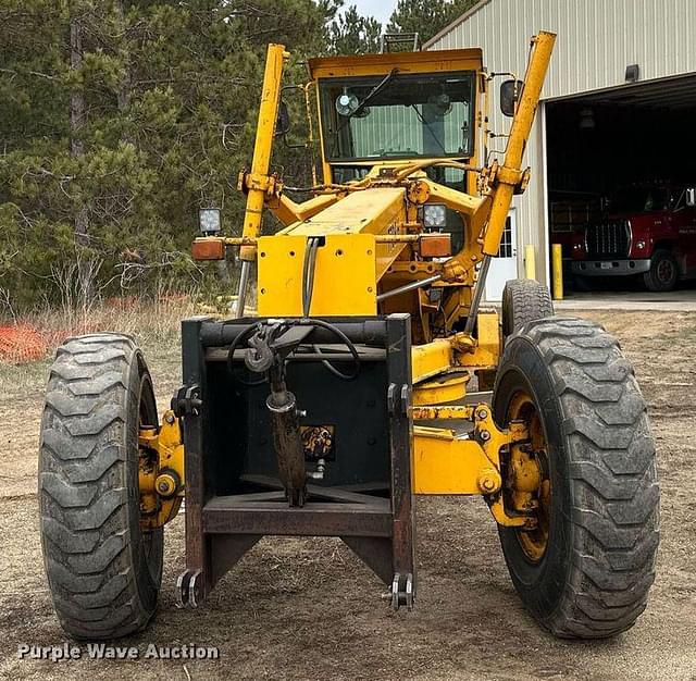 Image of John Deere 770BH equipment image 1