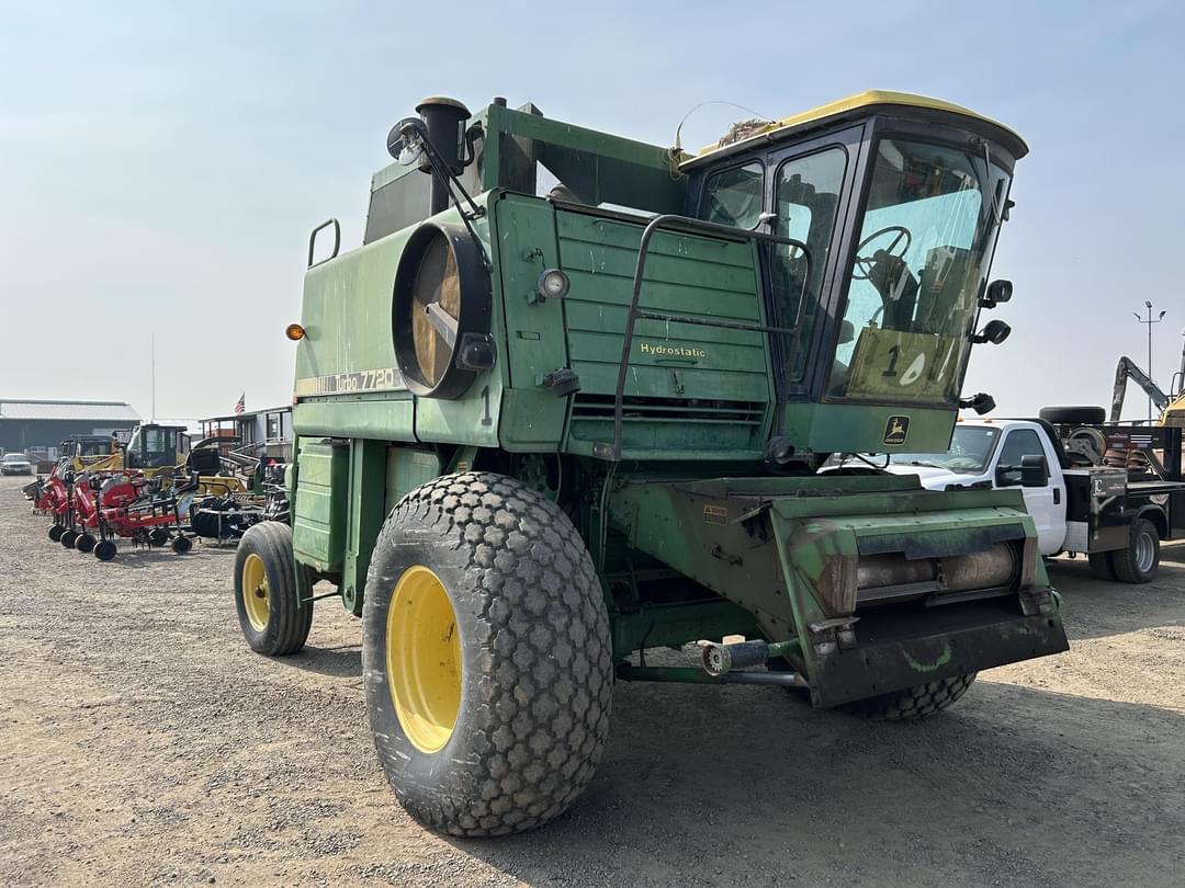 Image of John Deere 7720 Primary image