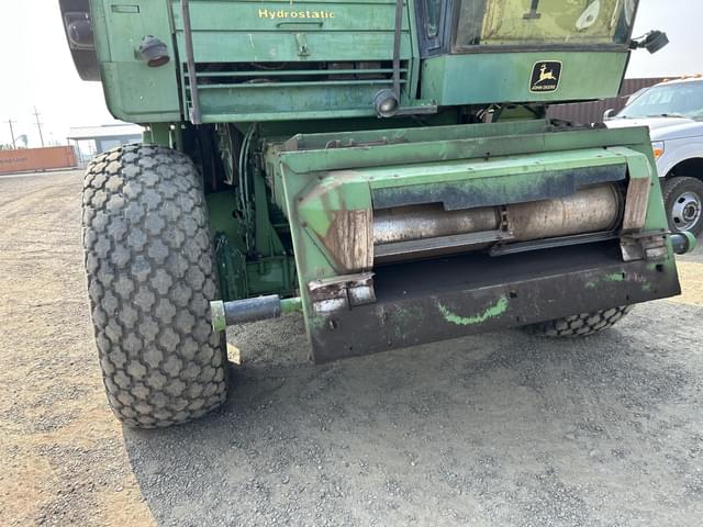 Image of John Deere 7720 equipment image 1