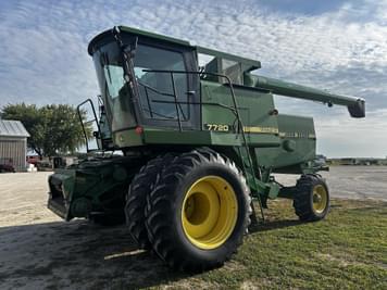 Main image John Deere 7720 Titan II