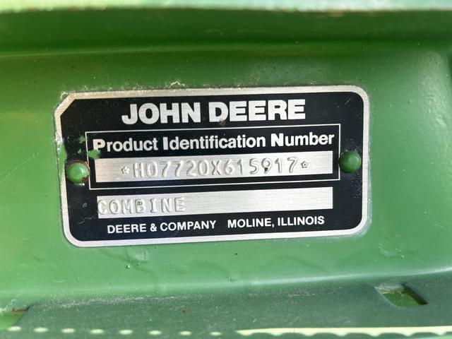 Image of John Deere 7720 Titan II equipment image 1