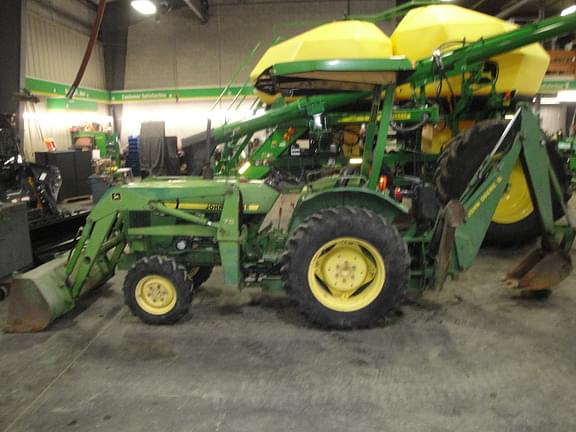 Image of John Deere 850 Primary image