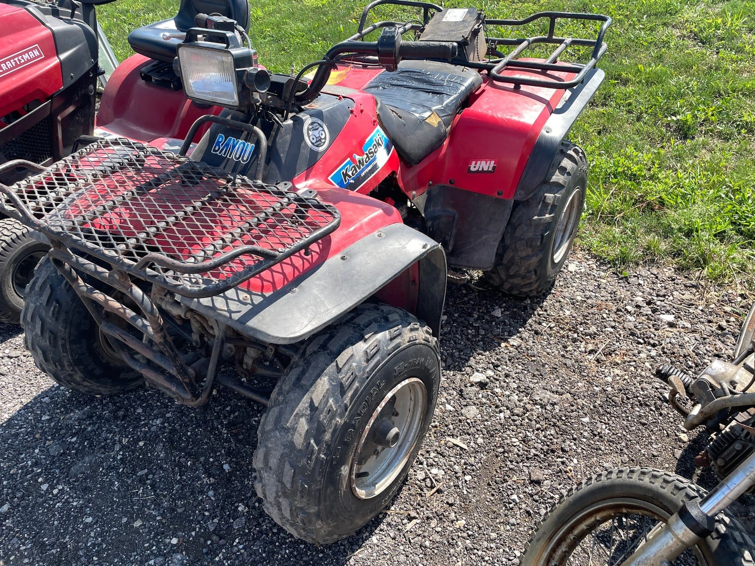 1986 Kawasaki Bayou 300 Equipment Image0