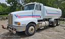 1986 Kenworth T600 Image