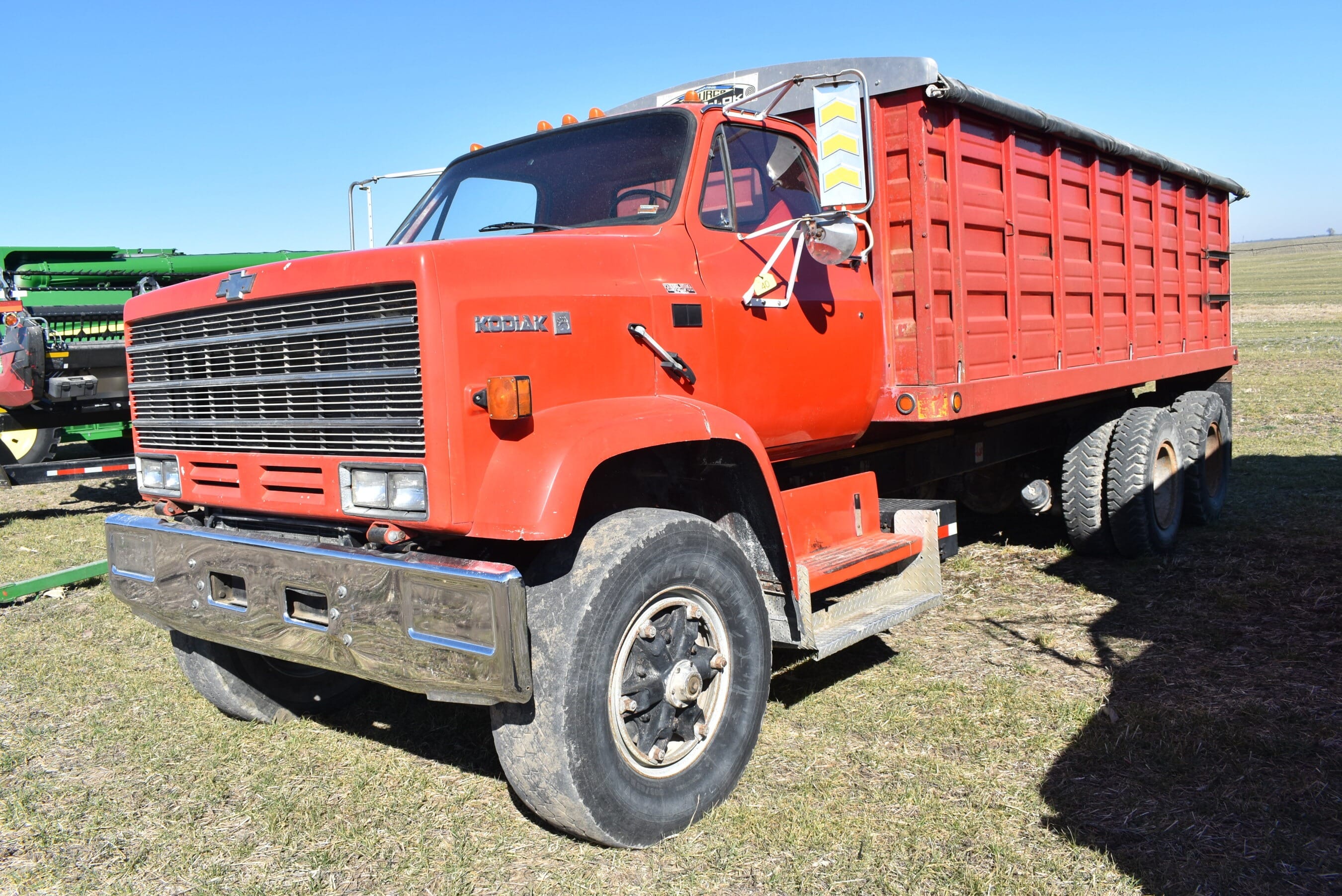 1986 Chevrolet Kodiak Equipment Image0