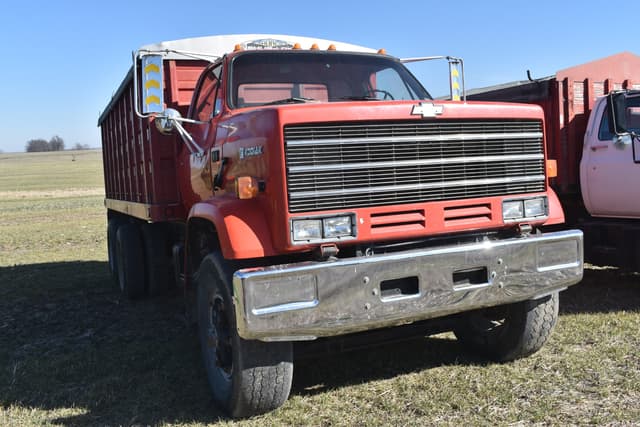 Image of Chevrolet Kodiak equipment image 1