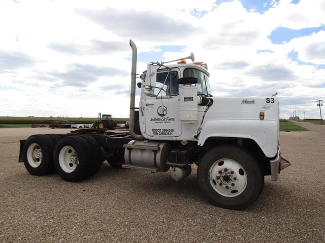 Image of Mack rs688 equipment image 3