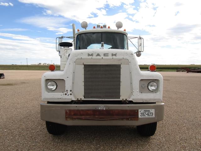 Image of Mack rs688 equipment image 2
