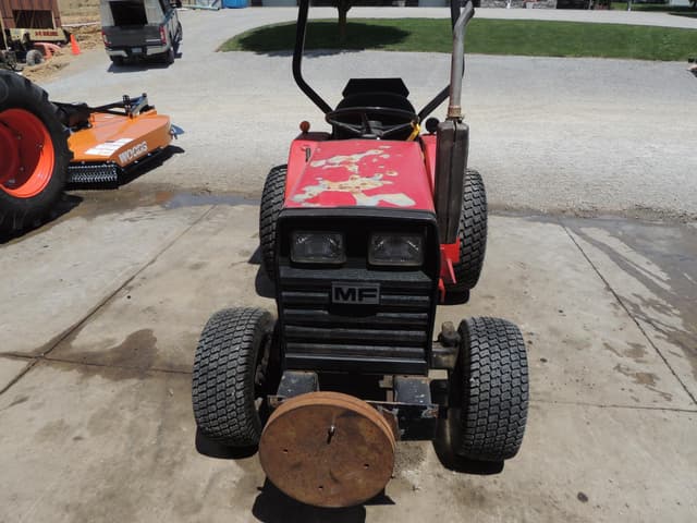 Image of Massey Ferguson 1010 equipment image 2
