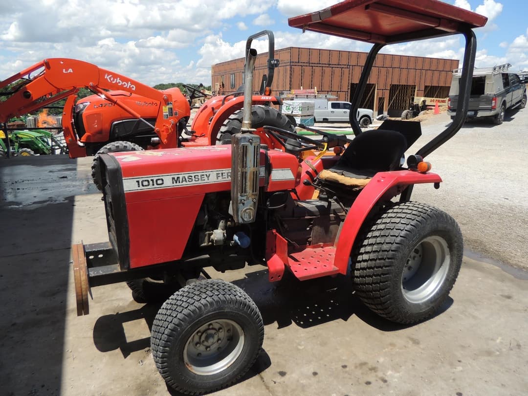 Image of Massey Ferguson 1010 Primary image