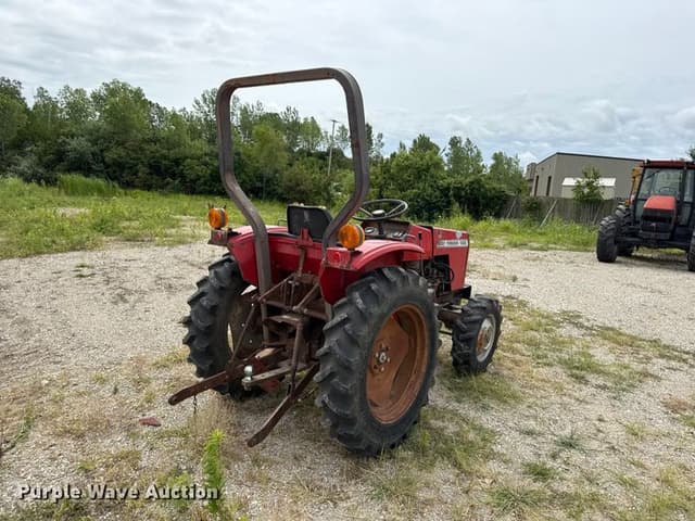 Image of Massey Ferguson 1020 equipment image 4