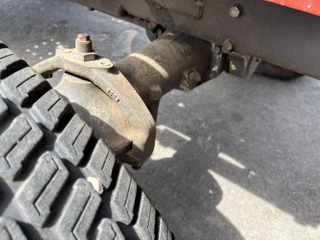 Image of Massey Ferguson 1030 equipment image 4