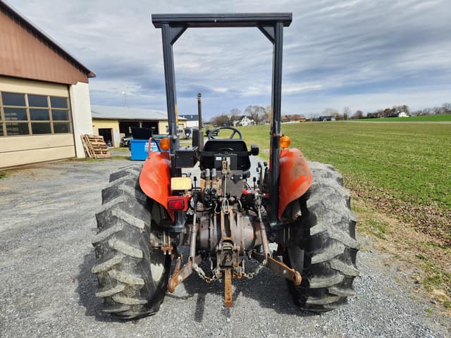 Image of Massey Ferguson 360 equipment image 3