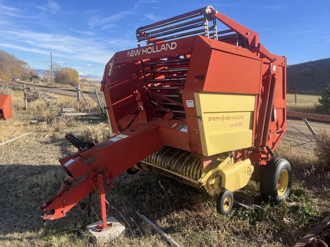 Image of New Holland 849 Primary image