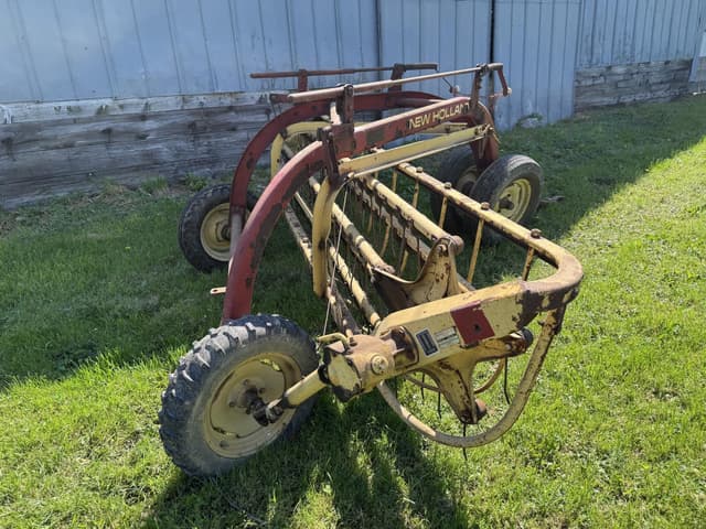 Image of New Holland 260 equipment image 1