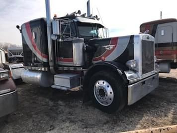 Main image Peterbilt 359